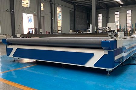 Oscillating Knife Cutting Machines Oscillating Knife Cutting Machines