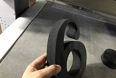 Oscillating Knife Cutting Sample